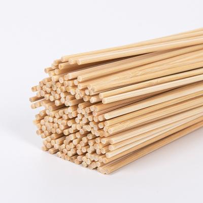 China Easily Cleaned BBQ Utensils GRILL Eco - Friendly Disposable Natural Skewers / Sharp Fruit BBQ Bamboo Round for sale