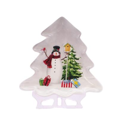 China 2021 Decorative CERAMIC Christmas Tree Fruit Dry Snack Tray With Snowman Family for sale