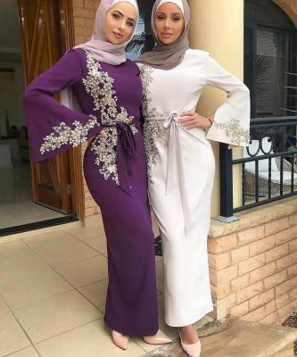 China 2021 Dubai Latest Designs Clothing Long Elegant Ethnic Islamic Simple Abaya Women's Muslim Dress for sale