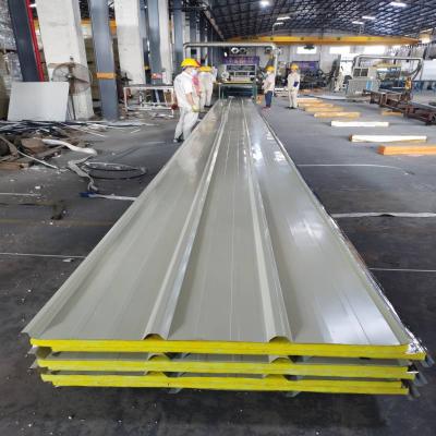 China Factory Direct Sale Modern Insulated Sandwich Panel For Sandwich Panels House Glass Wool Roof Sandwich Panel for sale