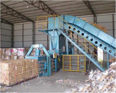 China Plastic Plc Control Horizontal 37.5kw Horizontal Baler for sale