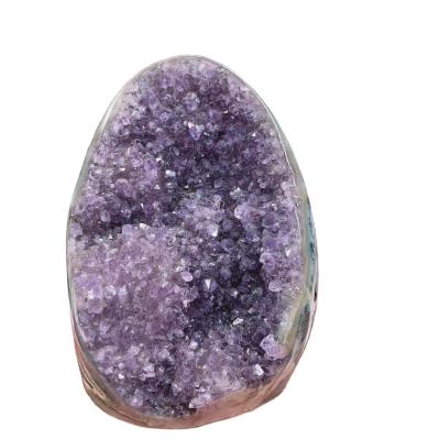 China Europe wholesale natural purple small stand stone amethyst crystal geode for fengshui home decor for sale