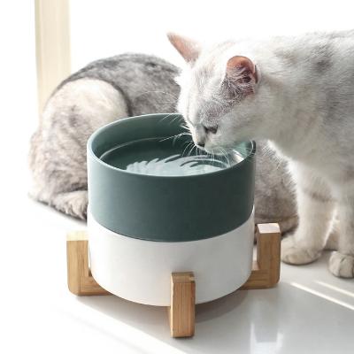 China Customized Sustainable Biodegradable Colorful Ceramic Cat Dog Pet Bowl Bowl Food Feeder With Bamboo Holder for sale