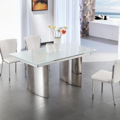 China Modern Modern Furniture Tempered Glass Top Dining Table With Steel Dining Table for sale