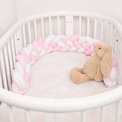 China Anti-Pull Color Crib Rail Guard Knotted Braided Plush Soft Baby Hutch Bumper for sale