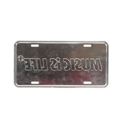 China Used In Home Decoration Wholesale Car Accessories Blank Logo Decorative Aluminum License Plates Custom Made for sale