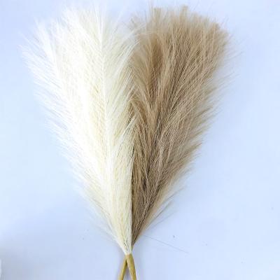 China 2021 New Fashional Gift Wholesale Amazon Style Decor Artificial Pampas Grass Reed For Wedding Decoration for sale