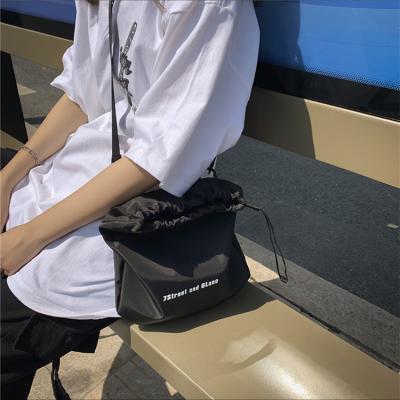 China Newest High Quality Youth Fashion Cross Bags Drawstring Cross - Body Bag Side Bags Man Boy Girls for sale