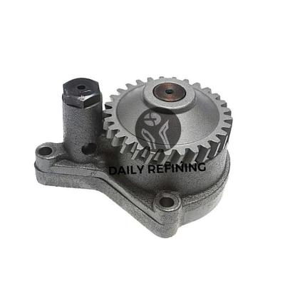 China Genuine Oil Pump Spare Parts For Yanmar Diesel Engine 4D84 3D84E Oil Pump for sale