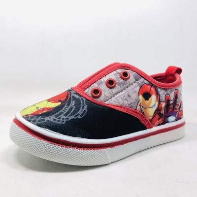 China Custom Classic Kids Lightweight Hot Selling Rubber Shoes Anti-slippery Kids Canvas Shoes Comfortable Slip On Canvas Kids Shoes for sale