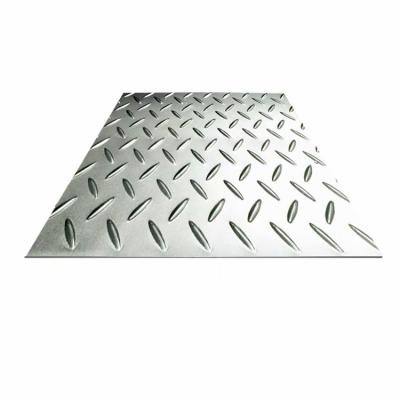 China Ship Plate China Diamond Plate Sheets 4x8 S235jr Steel 2.5mm Hot Rolled Mild Thick Checkered Steel Plate for sale