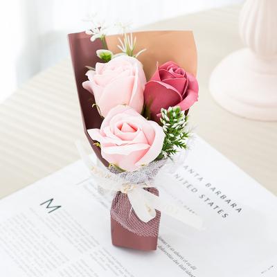 Chine Set aromathérapie de Noël et de la Saint-Valentin Boîte cadeau Mini Rose de savon Bouquet à vendre