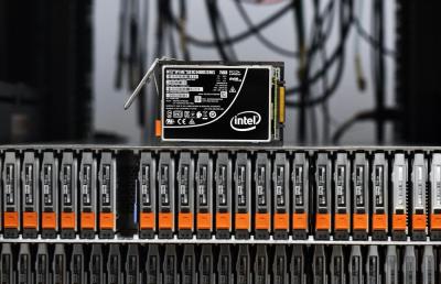 China Gewicht 33KG 12x1.92TB 1000x T1000 Emc Dell Powerstore 1000t zu verkaufen