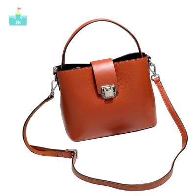 China Factory Outlet Fashion Newest Genuine Leather High Quality Trend Bags Women Handbags Ladies Shoulder With Diagonal Bag for sale