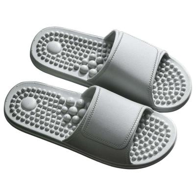 China New fashion trend summer men's foot massager indoor and outdoor non-slip slippers bathroom slippers for sale