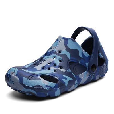 China Men's Waterproof Breathable Outdoor Camouflage Light Garden Non-slip Shoes Hollow-out Outdoor Non-slip Shoes for sale