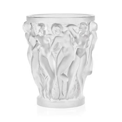 China Art Decor Hot Sale Lalique Crystal Vase Luxury Design Colored Engraved Crystal Vases To Wedding Home Decor for sale