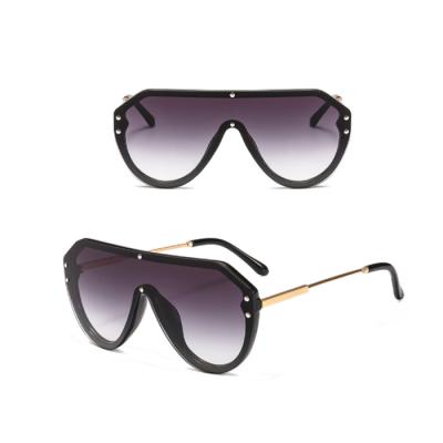 China Fashion Sunglasses 2021 Square New Fashion UV400 Oversiezed Cheap Price Sunglasses Wholesale Super Shape Unisex for sale