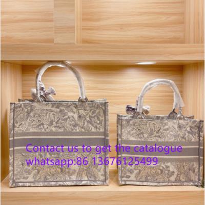 China Vintage Ladies Classic Leather Designer Handbag Purses Famous Luxury Designer Bags for sale