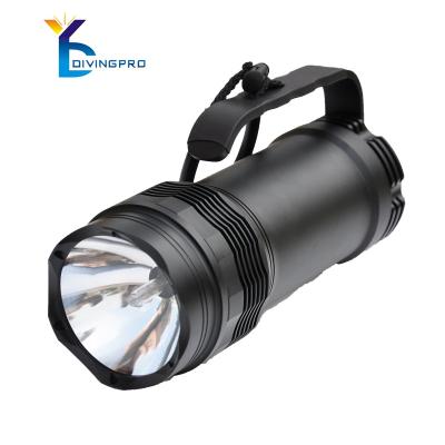 China Professional Underwater Camping Diving Flashlight 100m Led Flashlight High Altitude Diving Diving Flashlight for sale