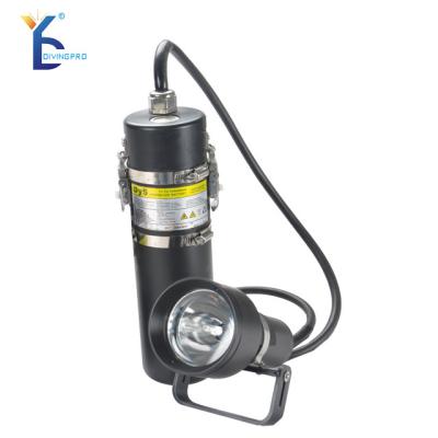 China High Quality Well Designed Waterproof Scuba Tank High Lumen Camping Diving Flashlight for sale