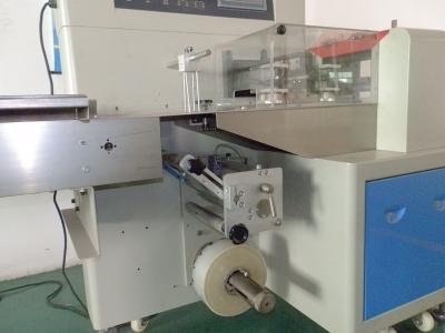 China High Speed Candy Horizontal Flow Wrap Packing Machine For Food Products for sale