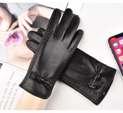 China Winter Soft Warm Women Driving Touch Screen Leather Gloves PU Gloves for sale