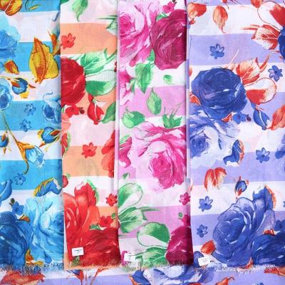 China China Supplier 1400t Shrink-Resistant Apparel Woven Polyester Fabric Printed Chiffon Fabric for sale