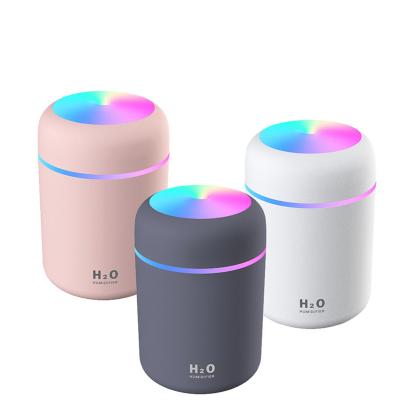 China Feel Cozy Mini LED Shine Cup Spray Humidifier 300ml Spray Mist Humidificador Wet Double Diffuser H2O Portable Car Air Humidifiers for sale