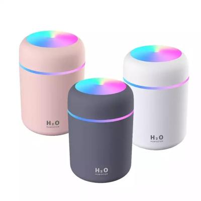 China Feel Comfortable Mini Ultrasonic Atomizer USB Air Humidifier for Hotel Car Home School for sale