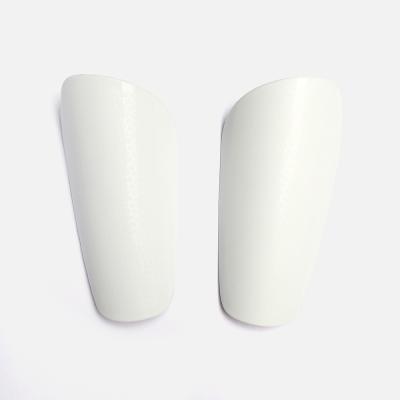 China Best Selling Eco-Friendly White Honeycomb Safety Mini Football Soccer Shin Guard Outdoor Light Pads for sale