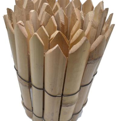 China ECO-FRIENDLY Extruded Aluminum Bamboo Pattern Fence for sale