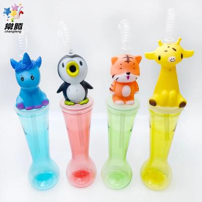 China New Arrivals 450ml Giraffe Tiger Plastic Viable Bottles And Straw Animal Shaped Water Bottle Animal Penguin Juice Water Bottle for sale