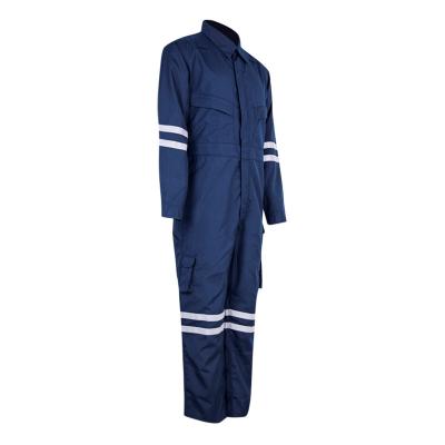 China Reusable Cotton Oil Construction Coverall Gas Protective Coverall Reflective Strip For Men's Coveralls for sale