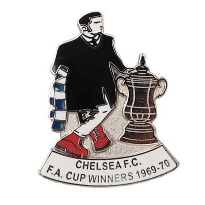 China Europe Supplier China Kunshan wholesale art craft football lapel pin football party gift badge for sale