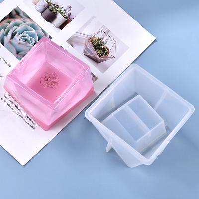 China 2021 New Arrival C-0200 Resin Disposable Crafts Making Jewelry Storage Mold Silicone Irregular Ashtray Box Mold for sale