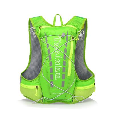 China Nylon Hydration Backpack For Climbing And Increasing Water Bladder Camel Bag Hydration 15L Water Bottle Bag New for sale