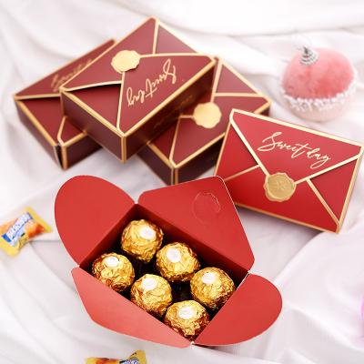 China Recycled Materials Wholesale Foldable Chocolate Candy Red Cardboard Box For Wedding Chocolate for sale