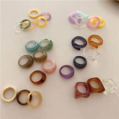 China 2021 New Trendy Colorful Transparent Acrylic Irregular Marble Pattern Ring Resin Tortoise Rings for Women Girls Jewelry for sale