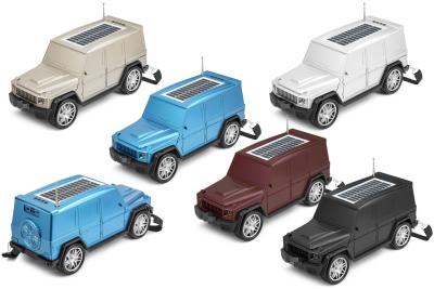 Chine Le haut-parleur Bluetooth classique en forme de voiture combine une lampe de poche solaire et des fonctions radio pour les voyages à domicile en plein air à vendre