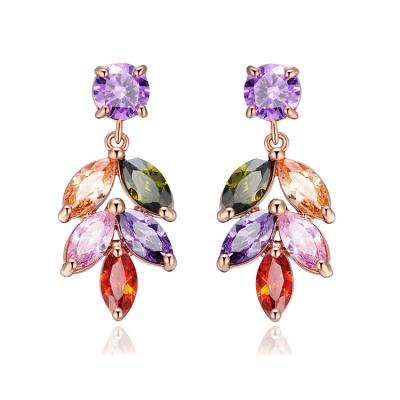 China ALLOY Fashion New Design Zircon Jewelry Leaf Shape Gold Earrings For Girls for sale