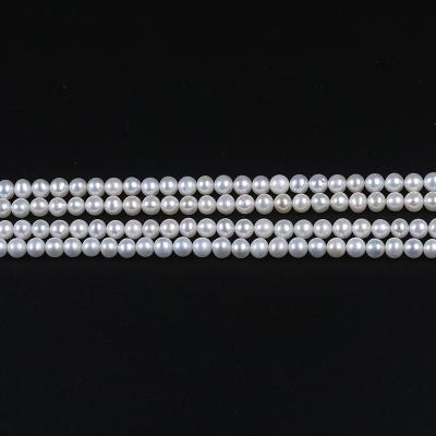 China Freshwater Round Chinese Newcomer Akoya Loose Pearl Nucleated Pearl Natural Pearl 4-5mm aa for sale