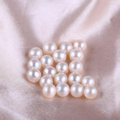 China Freshwater Pearl A Round Natural Freshwater Pearl DIY Beads 6-6.5mm Loose Beads for sale