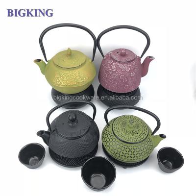 China 2021 Sustainable Hot Selling Kettle Set / OEM Enamel Cast Iron Teapot for sale