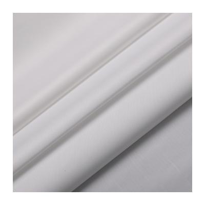 China Waterproof 210T Polyester Lining Fabric Taffeta Downproof Wax Finishing 63d*63d for sale