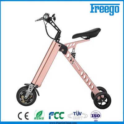 Chine P a broyé du noir le scooter électrique de trois roues avec le withkey de moteur de hub de Seat 500W à vendre