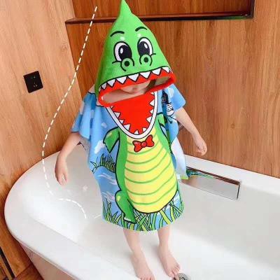 China Cartoon Ponchos Bath QUICK DRY Printed Hooded Beach Towel For Kids 100% Cotton Hotel Bath Towel for sale