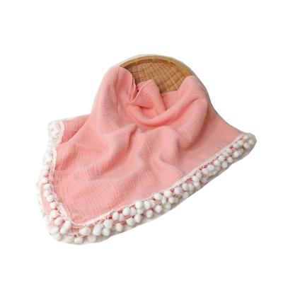 China 100% Wholesale High Quality PORTABLE Baby Muslin Pom Pom Tassel Baby Swaddle Wraps Cotton Wraps Blankets for sale