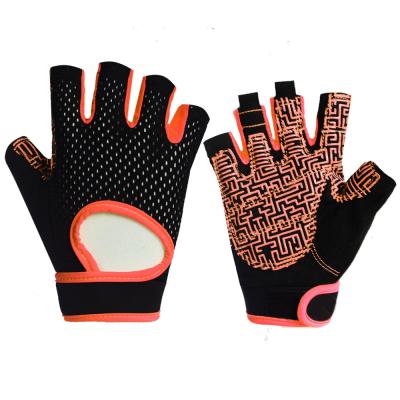 China Weightlifting Exercise China Customized Logo Women's Gloves Available Weight Lifting Gloves for sale