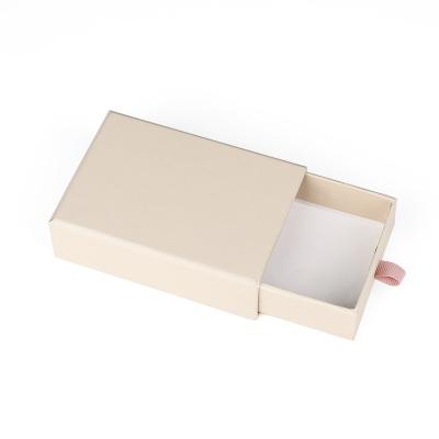 China Recyclable Custom Small Paper Cardboard Ring Drawer Packaging Jewelry Gift Box With Logo Printed for sale